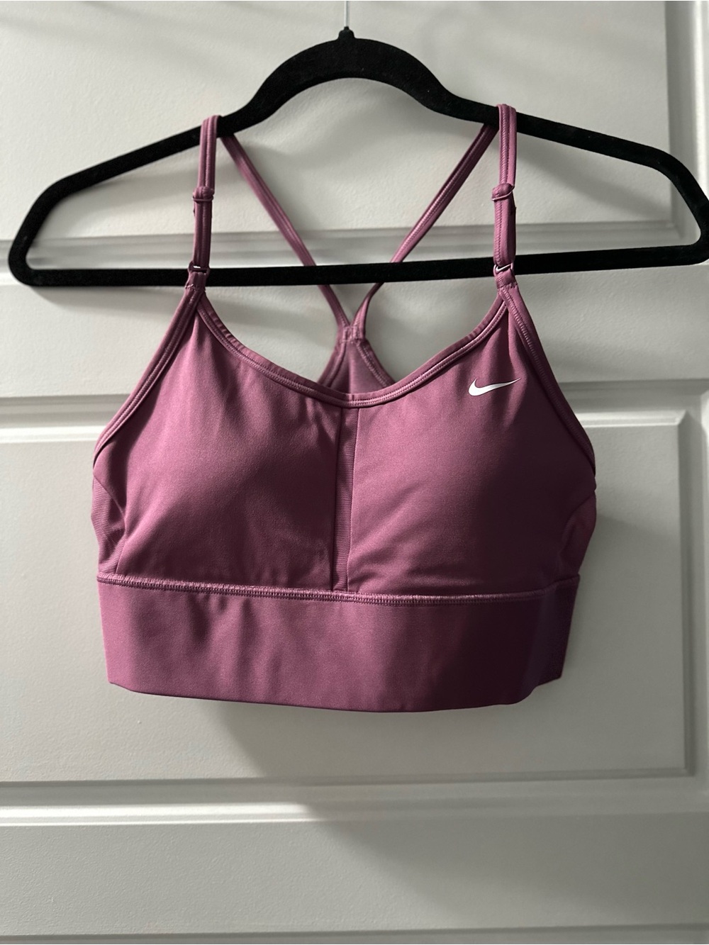 Nike Women's Strappy Sports Bra — Mauve Plum